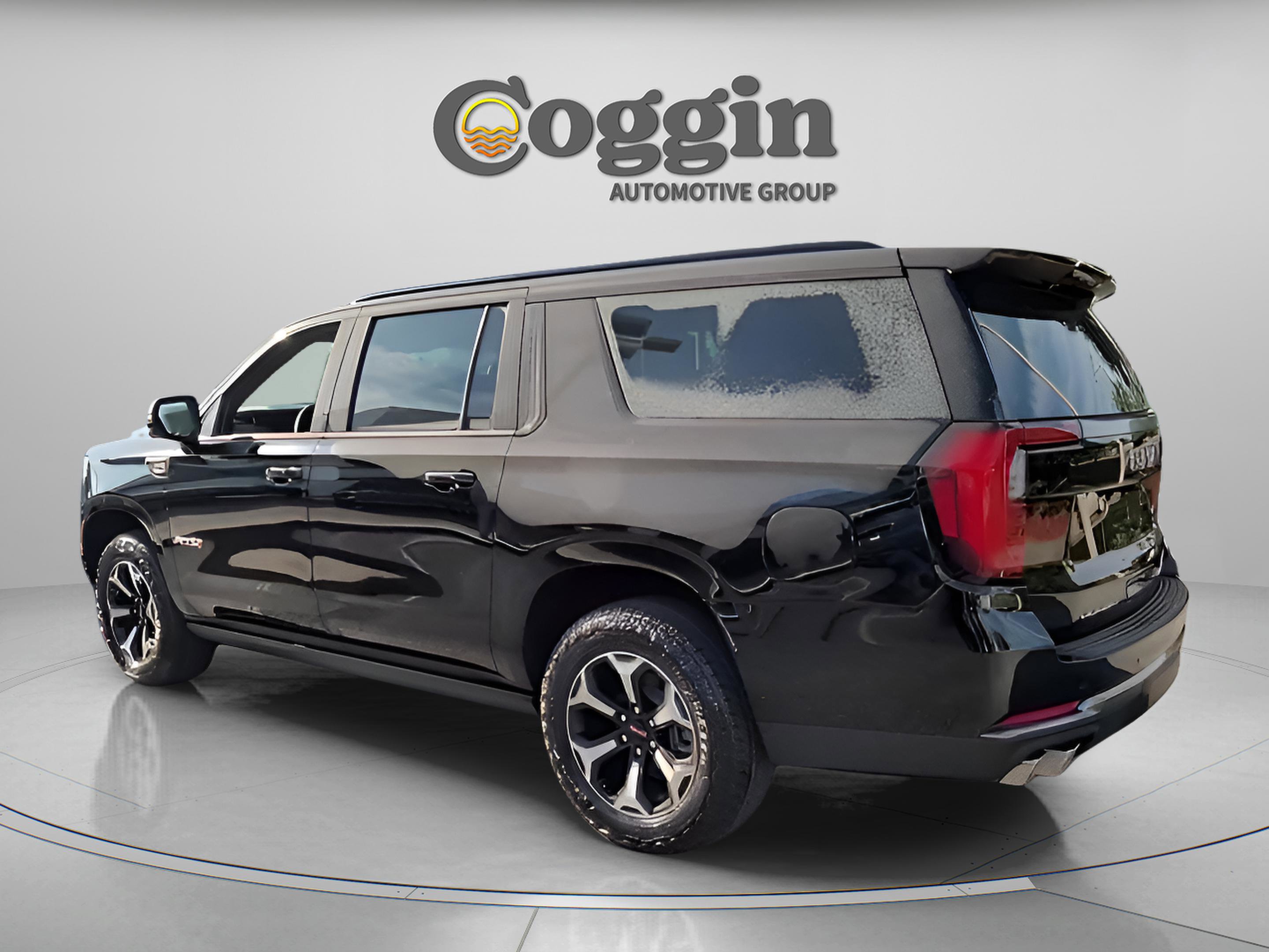 New 2026 GMC Yukon XL AT4 w/ AT4 Premium Plus Package image 5