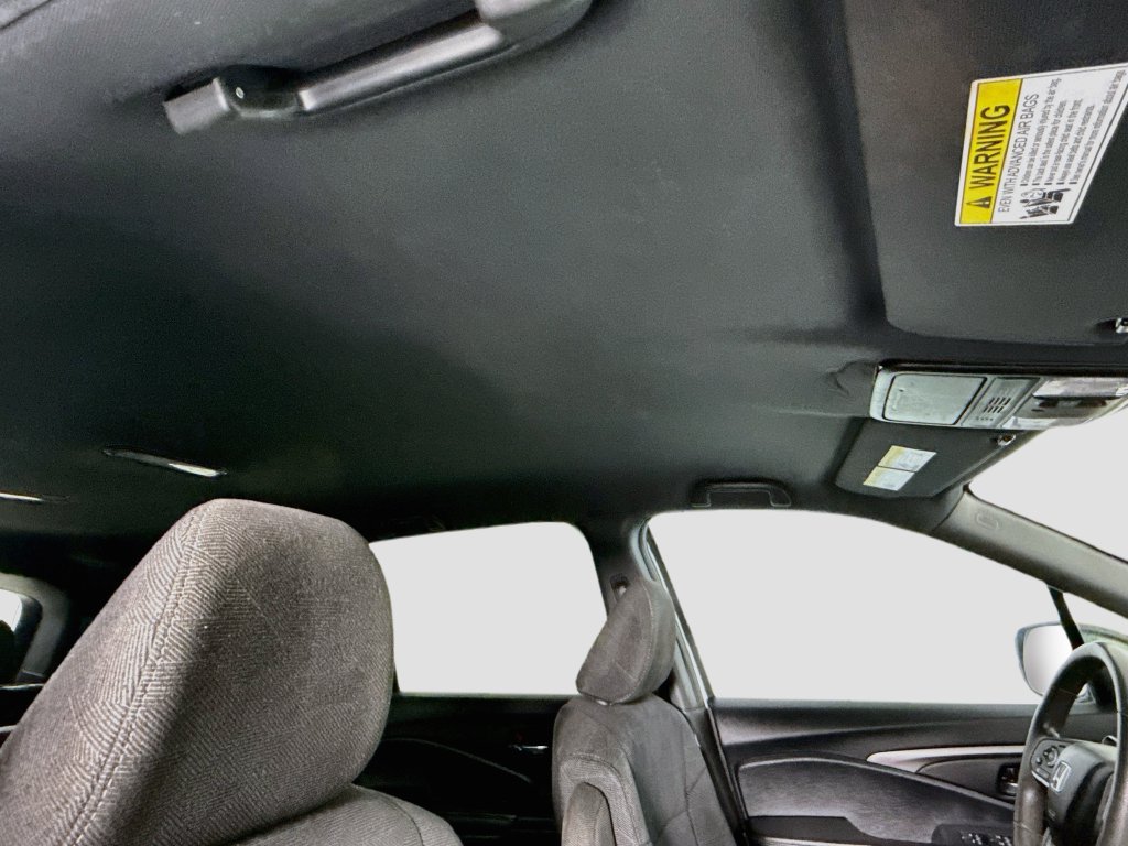 Used 2022 Honda Pilot Sport image 18