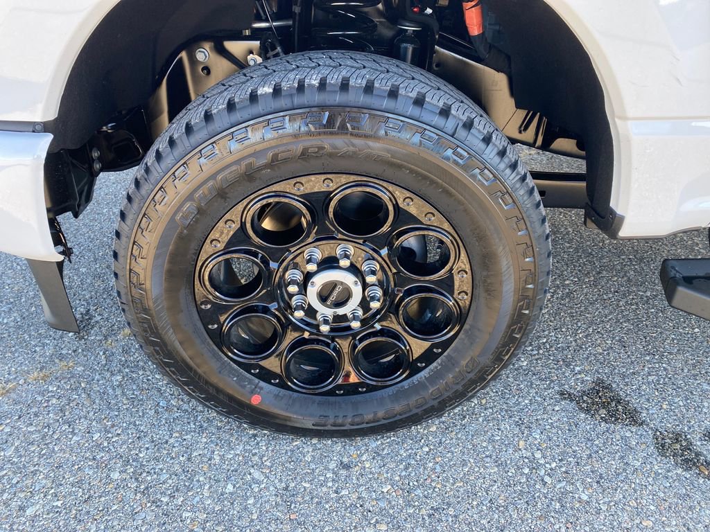 New 2026 Ford F250 XLT w/ XLT Premium Package image 29
