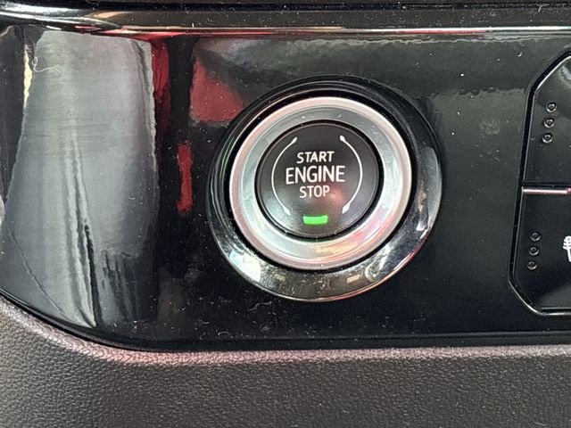 Used 2023 GMC Sierra 1500 Elevation image 17