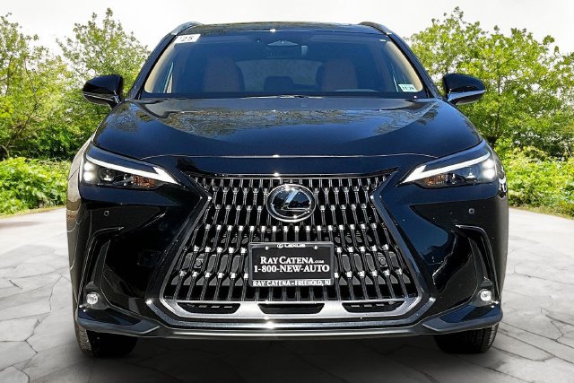 Used 2025 Lexus NX 350 AWD w/ Accessory Package (2T) image 2