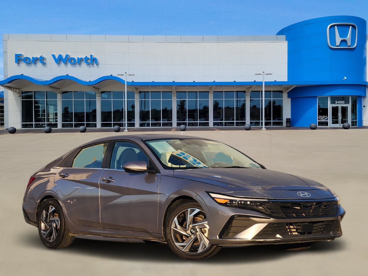 Used 2025 Hyundai Elantra SEL FWD image 1