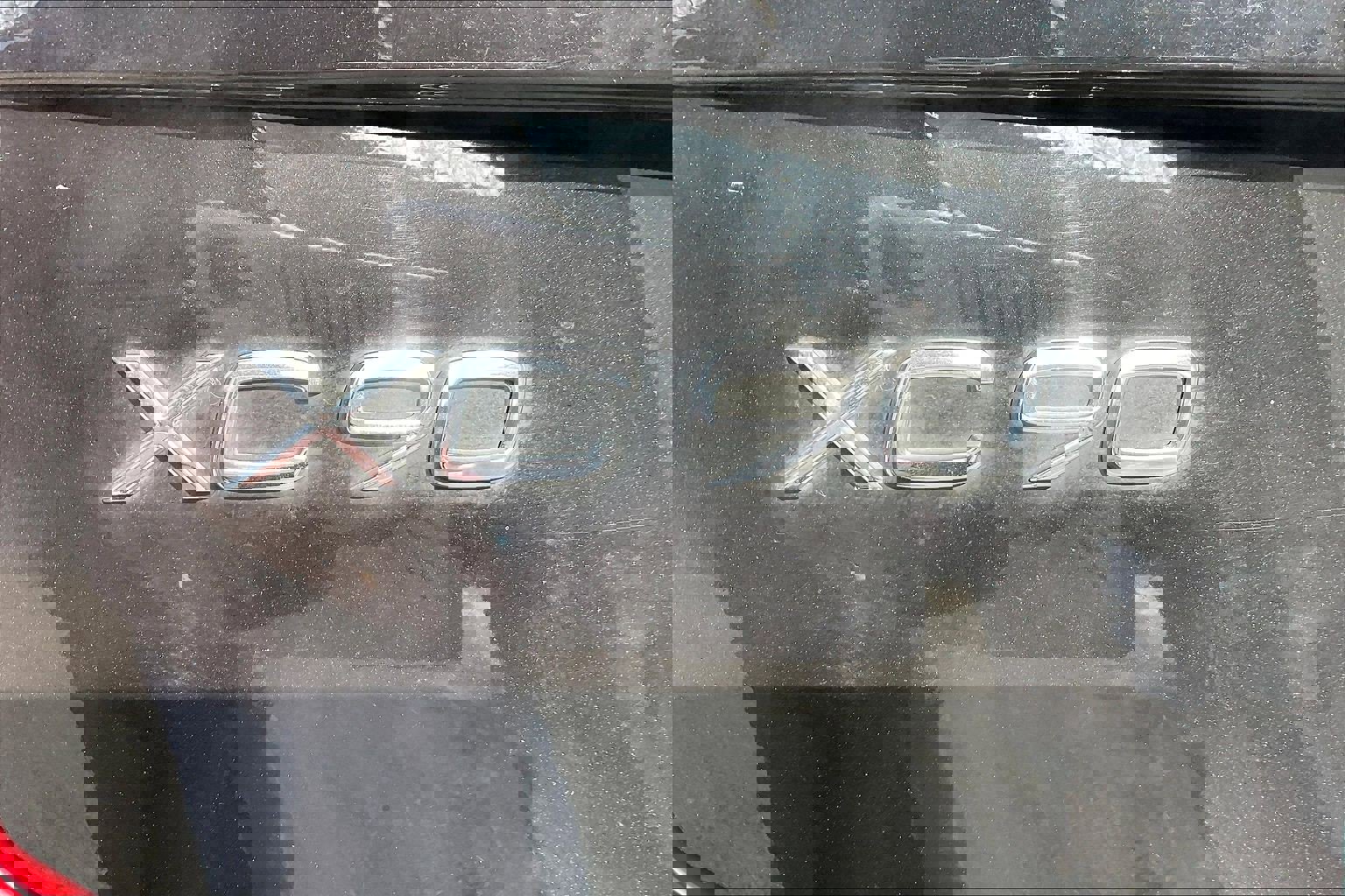 Used 2018 Volvo XC90 T6 Momentum w/ Convenience Package image 31