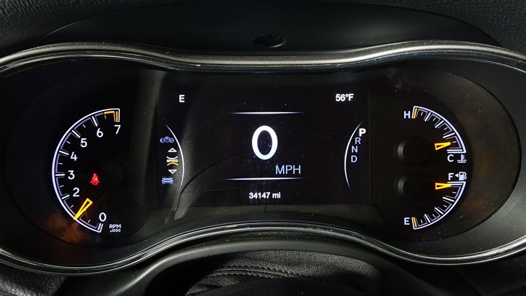 Used 2022 Jeep Grand Cherokee Laredo X image 20