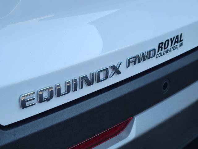 Used 2025 Chevrolet Equinox LT AWD/4WD image 6