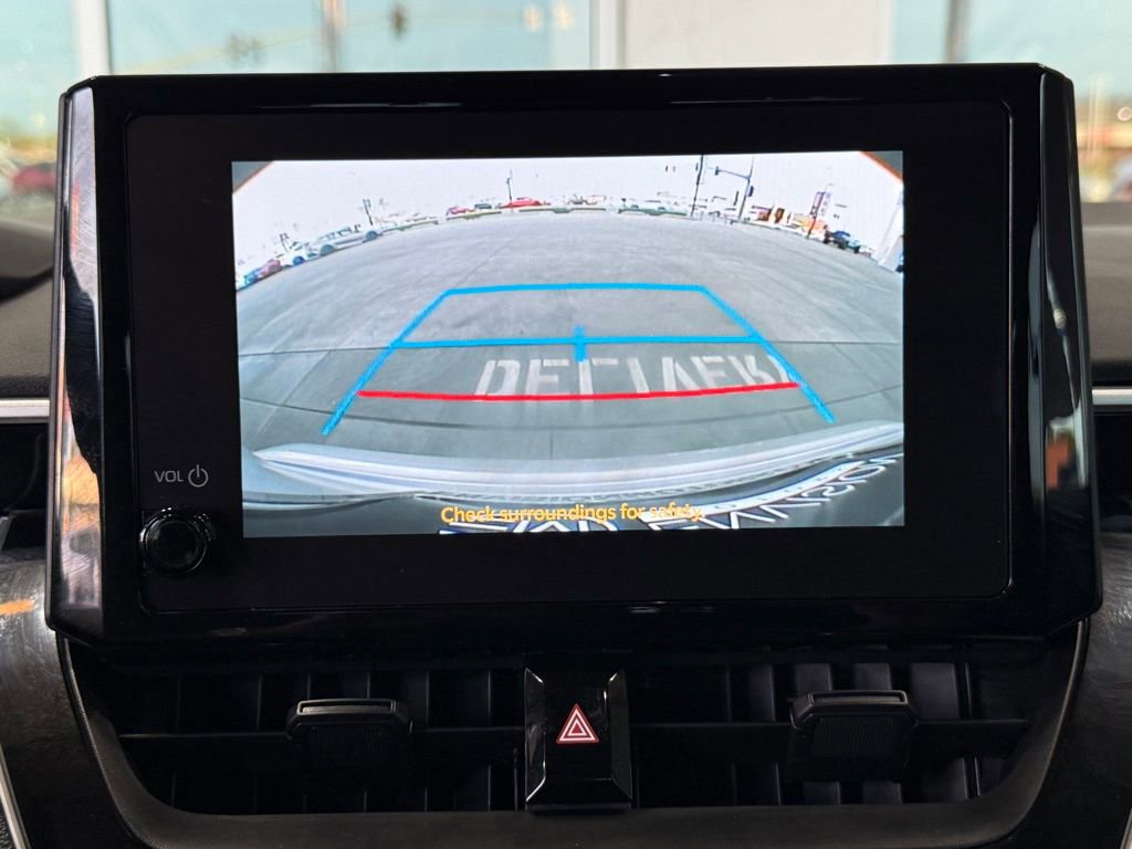 Certified 2025 Toyota Corolla LE image 27