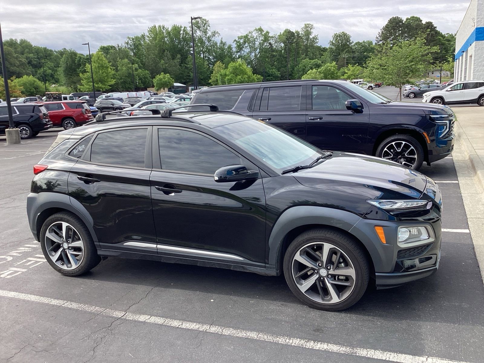 Used 2021 Hyundai Kona Limited FWD image 4