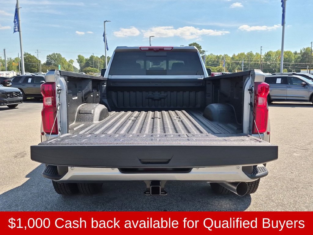 New 2026 Chevrolet Silverado 3500 High Country w/ High Country Premium Package AWD/4WD image 32