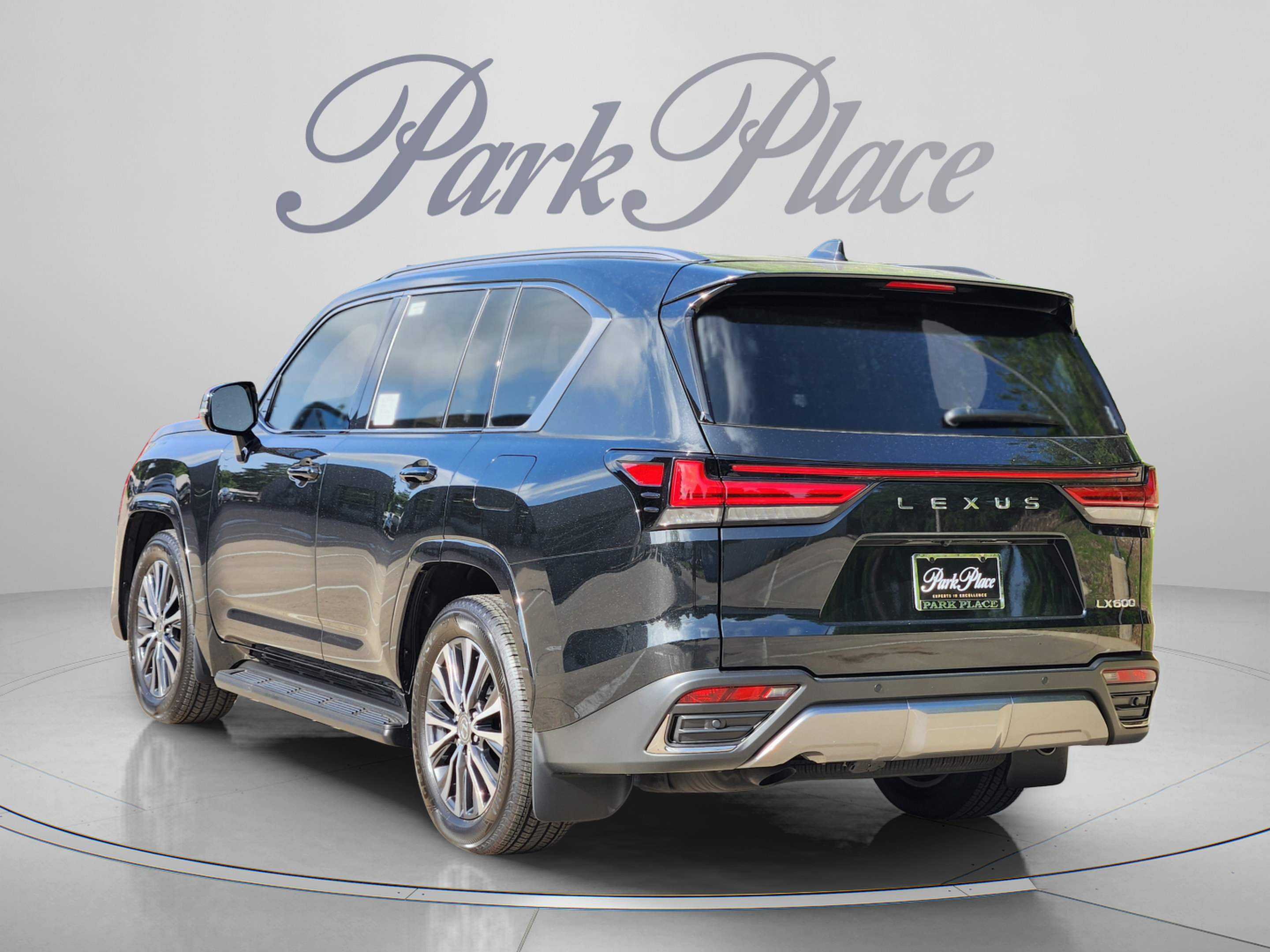 New 2026 Lexus LX 600 4WD w/ Premium Package image 3