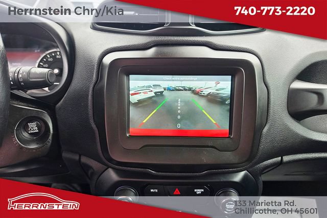 Used 2020 Jeep Renegade Trailhawk w/ Cold Weather Group AWD/4WD image 18