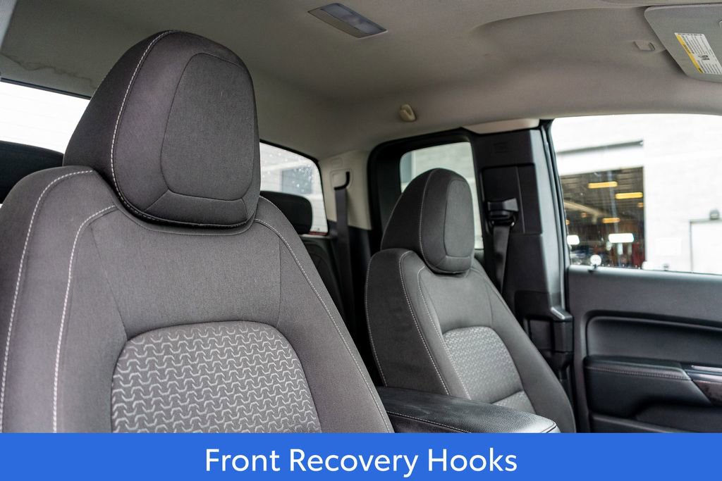 Used 2015 GMC Canyon SLE image 12