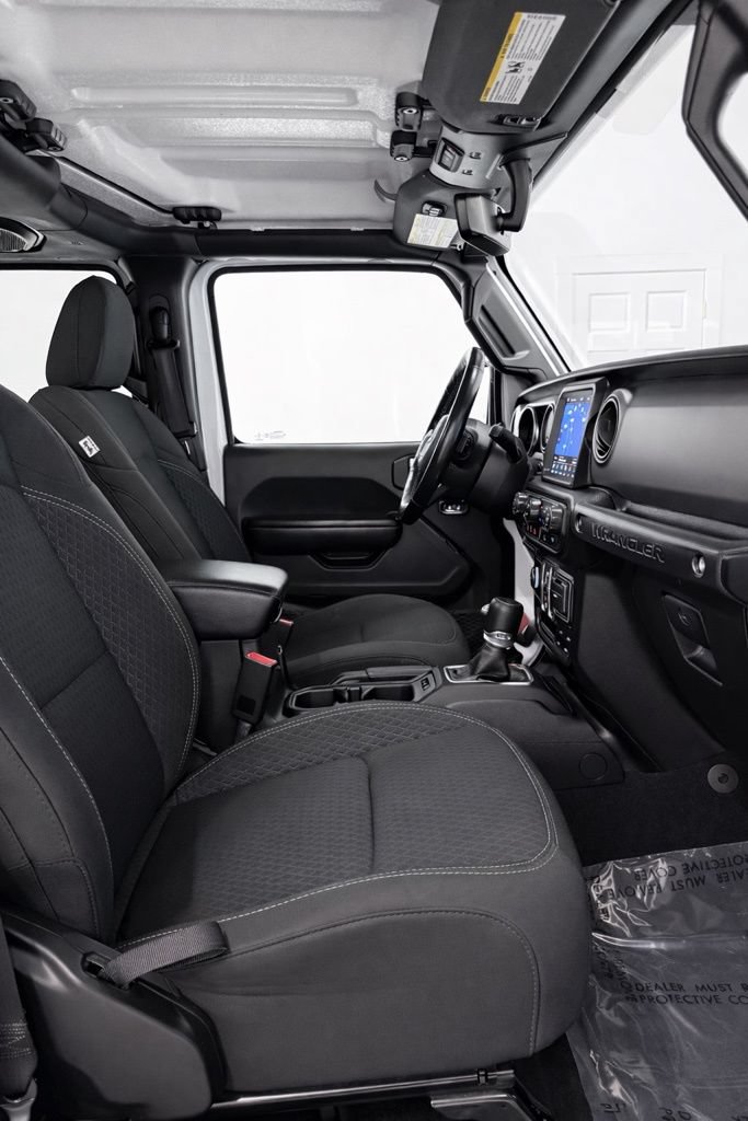 Used 2021 Jeep Wrangler Unlimited Sport AWD/4WD image 17