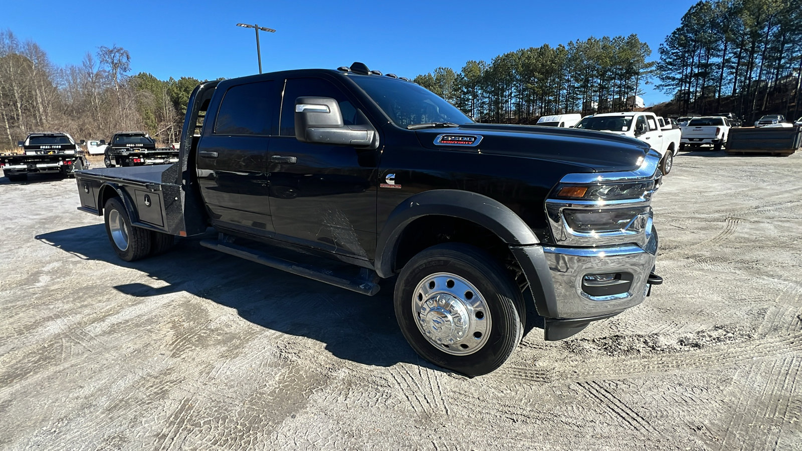 Used 2025 RAM 5500 Tradesman w/ Safety Group image 5