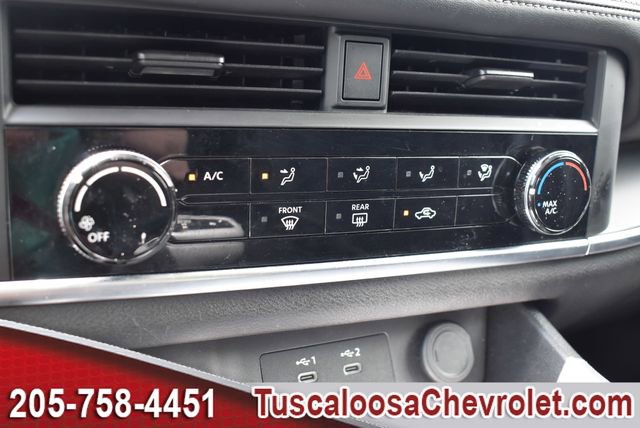 Used 2024 Nissan Rogue S FWD image 33