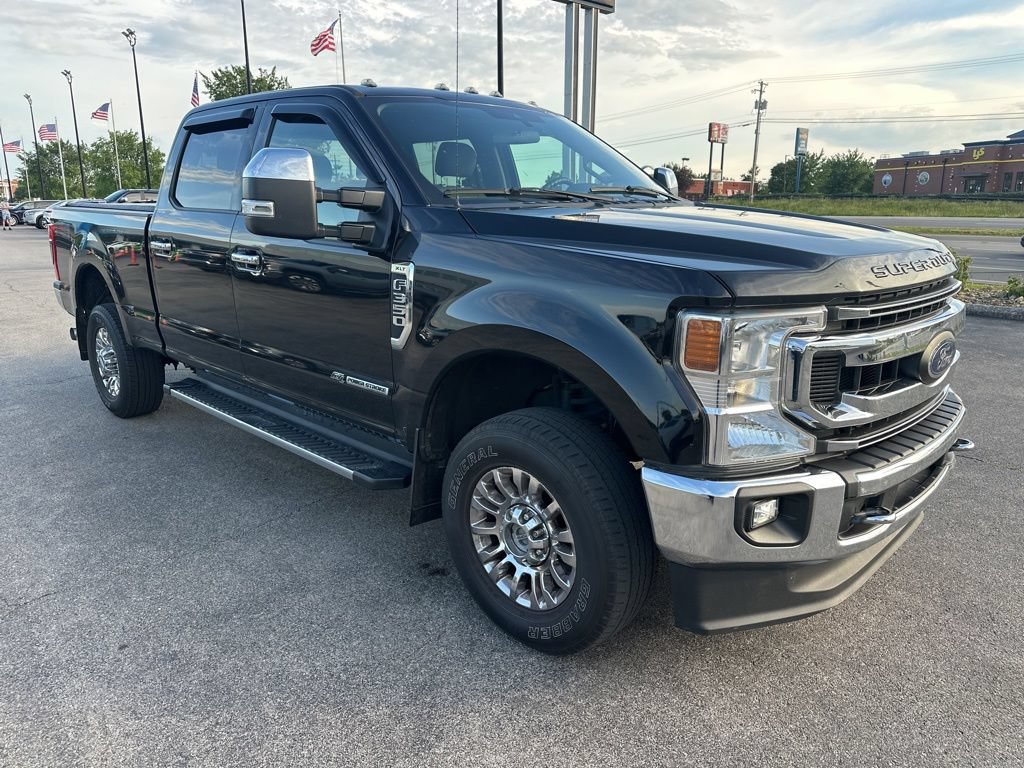 Used 2020 Ford F350 XLT w/ XLT Premium Package AWD/4WD image 2