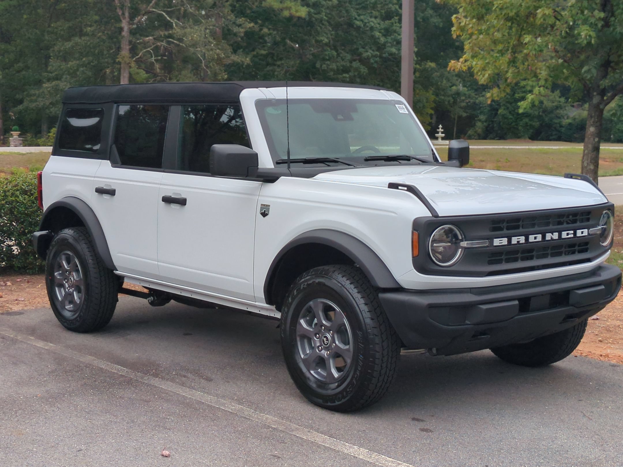 New 2026 Ford Bronco Big Bend AWD/4WD image 2