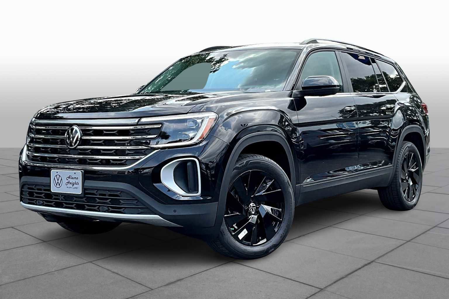 New 2026 Volkswagen Atlas SE