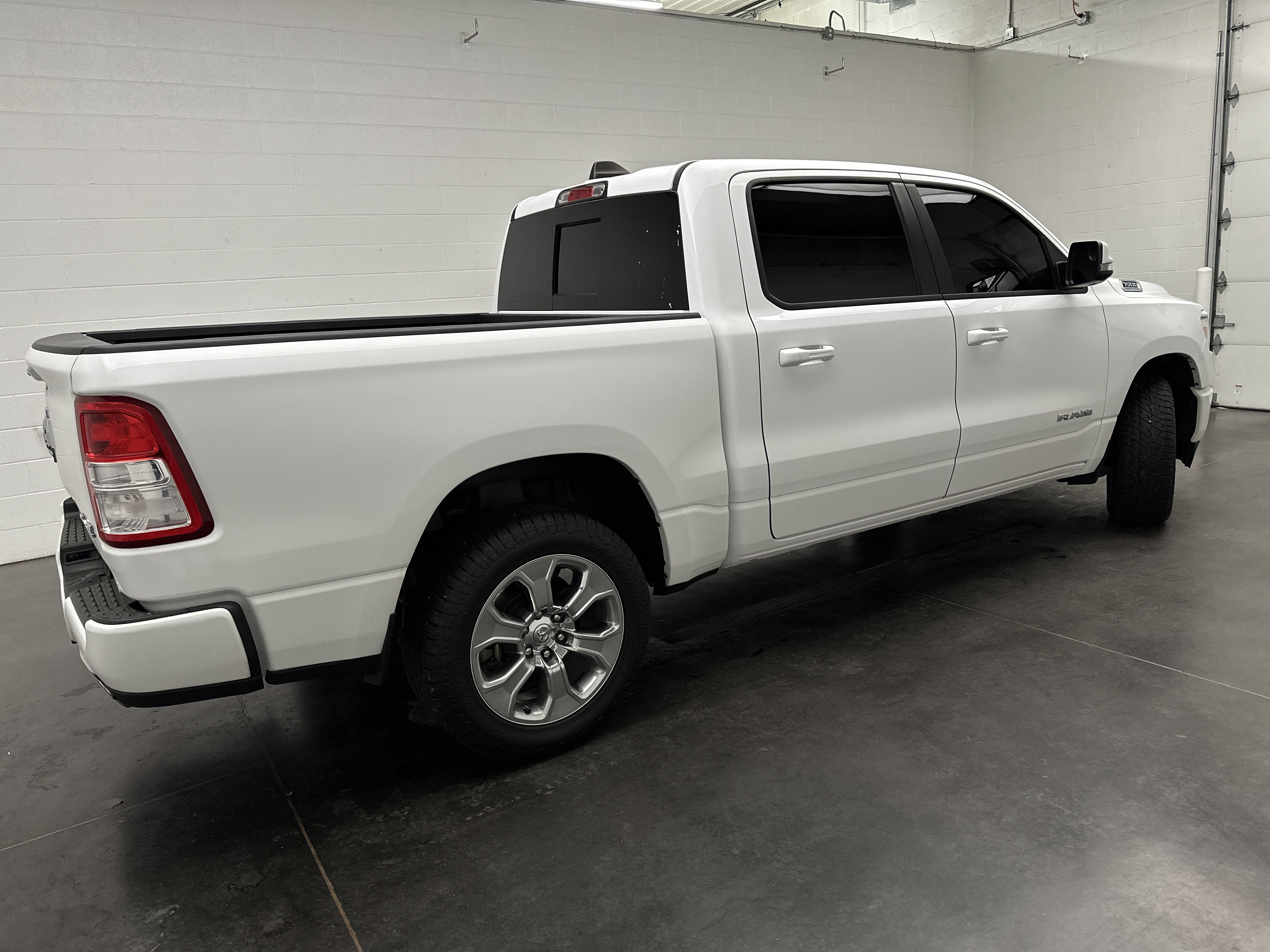 Used 2023 RAM 1500 Big Horn AWD/4WD image 9