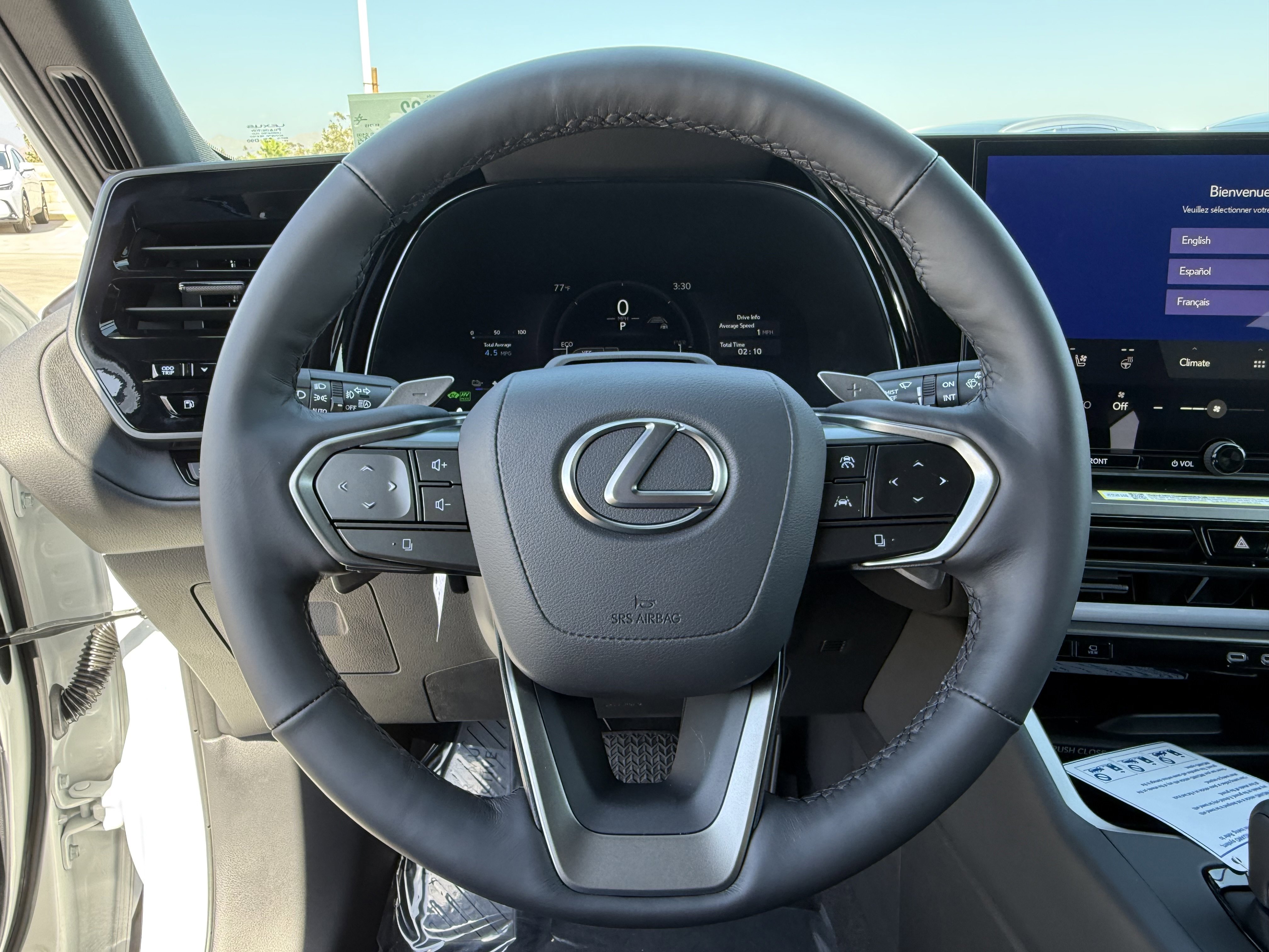New 2026 Lexus TX 550h AWD Plug-In Hybrid image 21