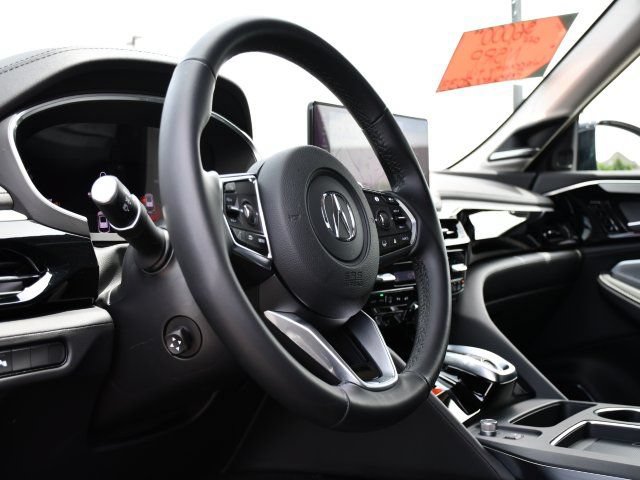 Certified 2026 Acura MDX FWD w/ Technology Package image 16