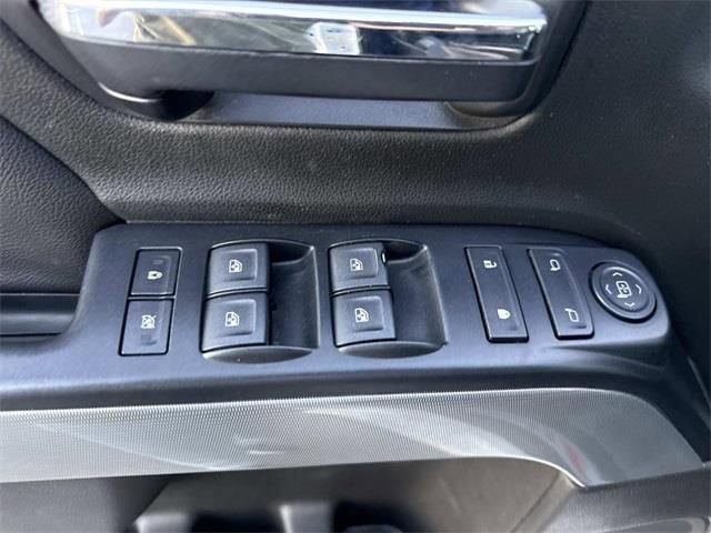 Used 2018 Chevrolet Silverado 1500 LT w/ All Star Edition image 14