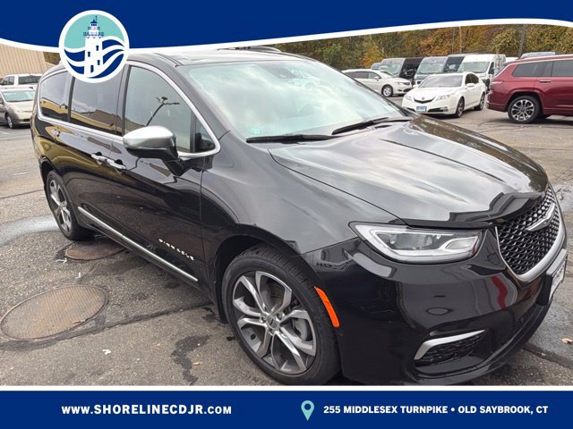 Used 2021 Chrysler Pacifica Pinnacle