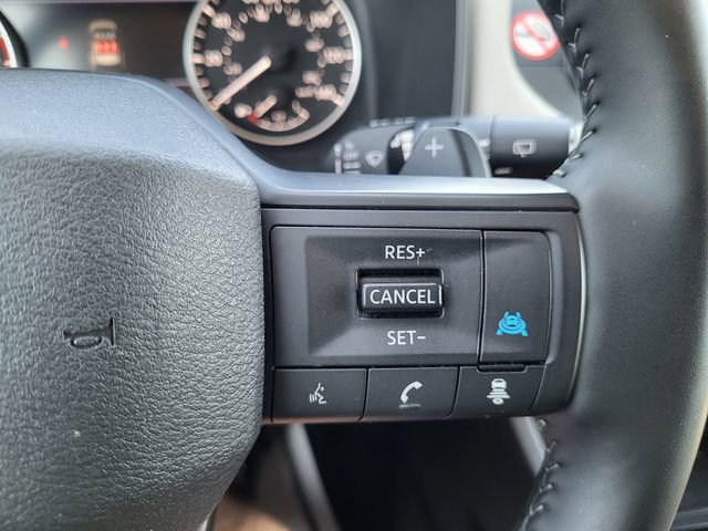 Used 2025 Nissan Rogue SV image 19