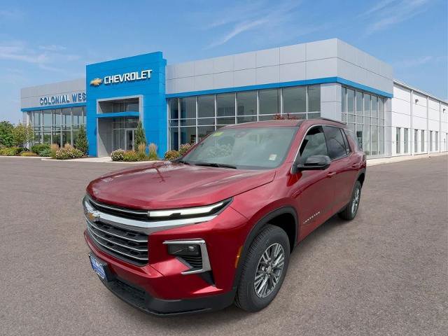 New 2026 Chevrolet Traverse LT w/ Driver Confidence Package AWD/4WD image 1