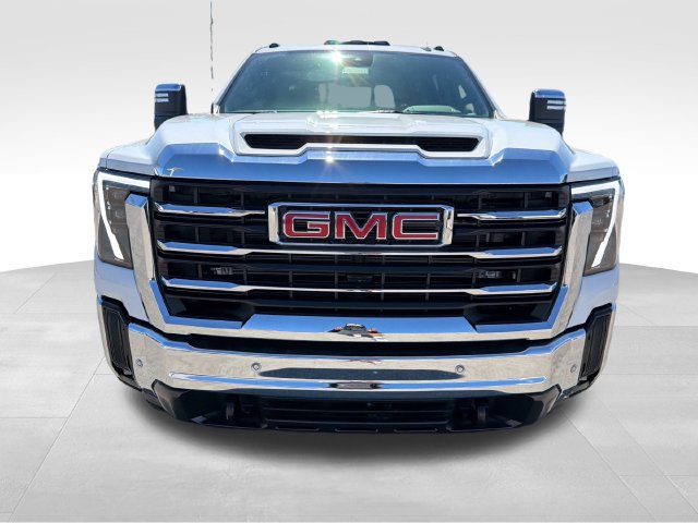 New 2026 GMC Sierra 2500 SLT w/ SLT Premium Package AWD/4WD image 2