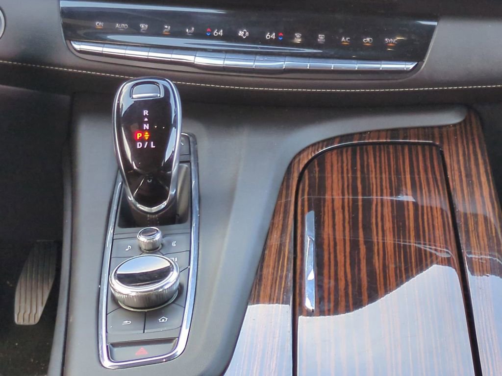 Used 2022 Cadillac Escalade ESV Premium Luxury AWD/4WD image 21
