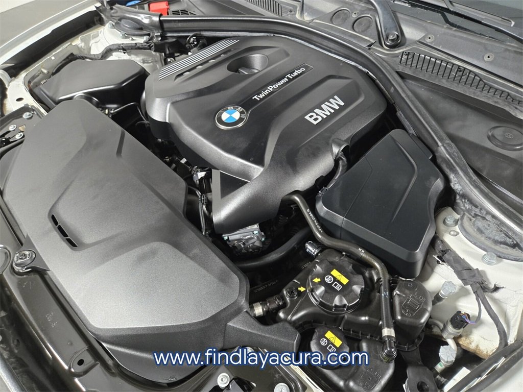 Used 2019 BMW 230i Coupe w/ Premium Package image 17