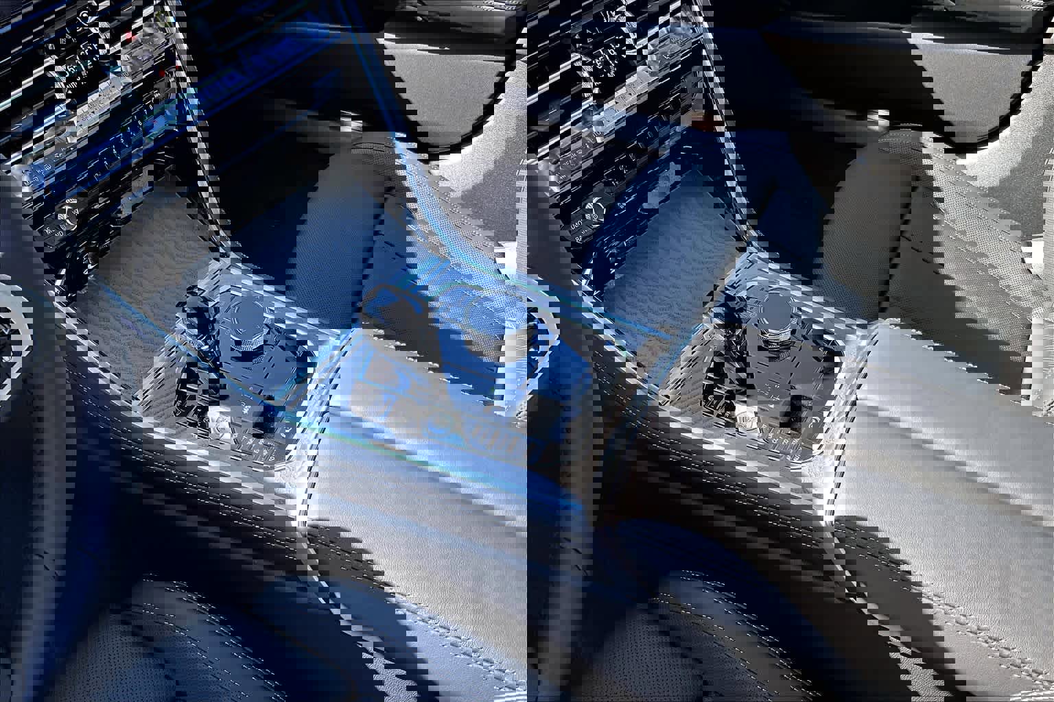 Used 2025 BMW 840i image 11