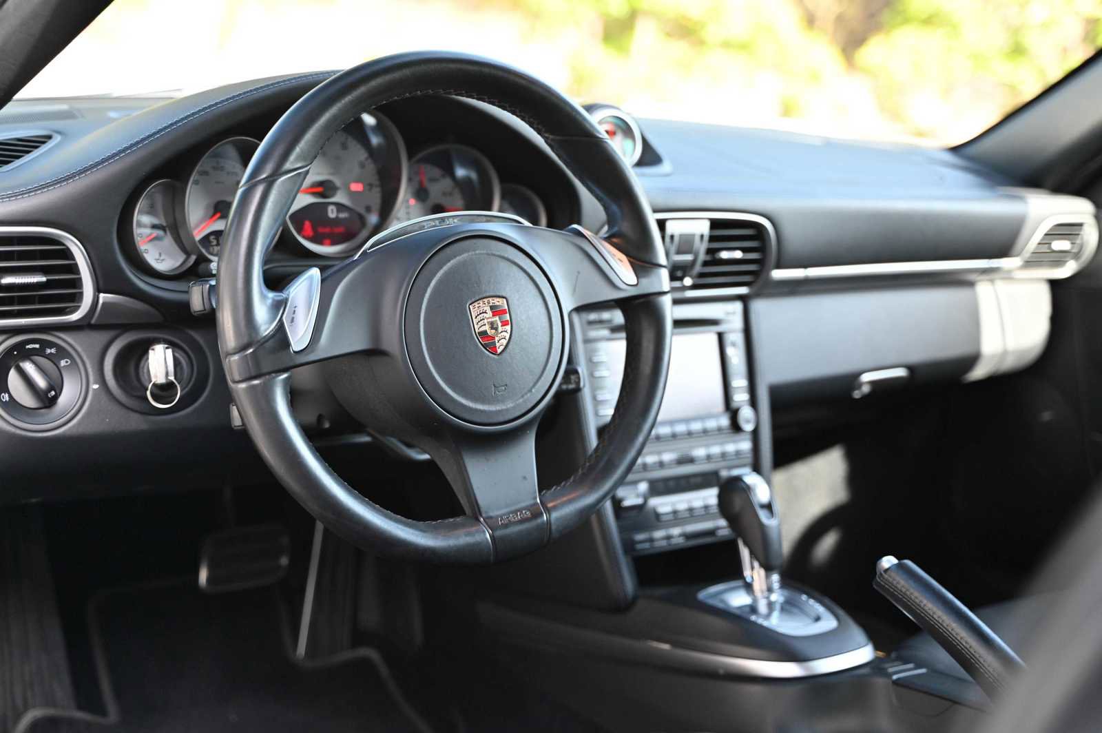 Used 2012 Porsche 911 Carrera 4S AWD/4WD image 17