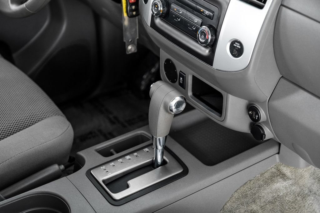 Used 2018 Nissan Frontier SV RWD image 18