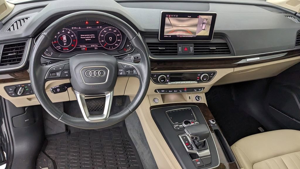 Used 2019 Audi Q5 Prestige w/ Prestige Package image 4
