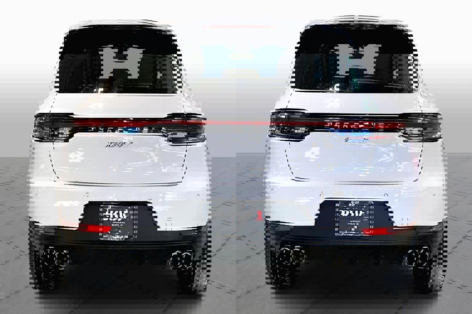 Used 2021 Porsche Macan S image 4