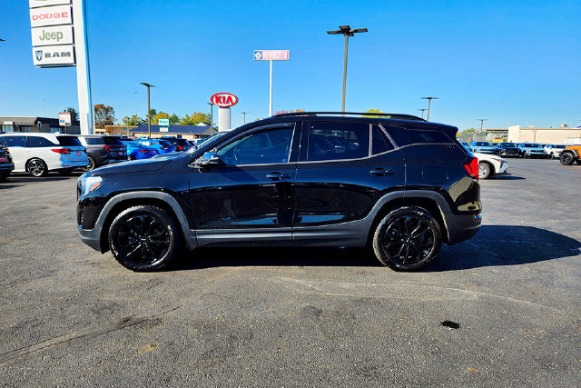 Used 2020 GMC Terrain SLT w/ Preferred Package AWD/4WD image 4