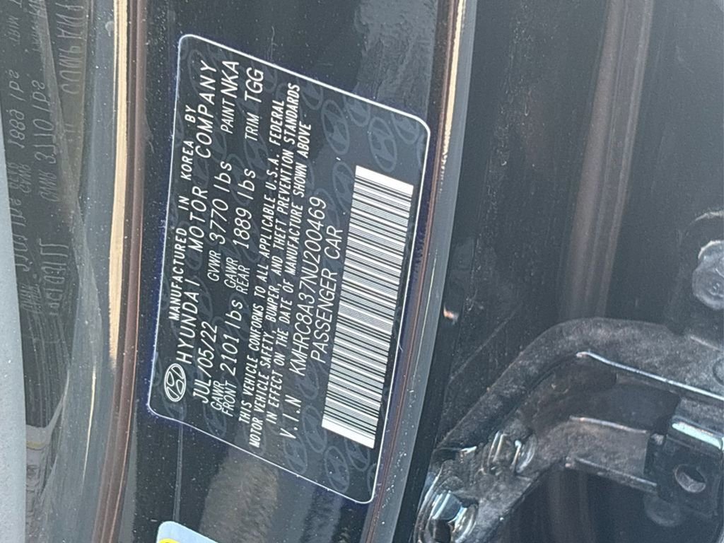 Used 2022 Hyundai Venue SEL w/ Cargo Package image 12