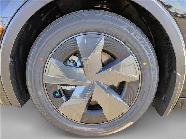 New 2026 Toyota Prius Plug-In Hybrid image 25