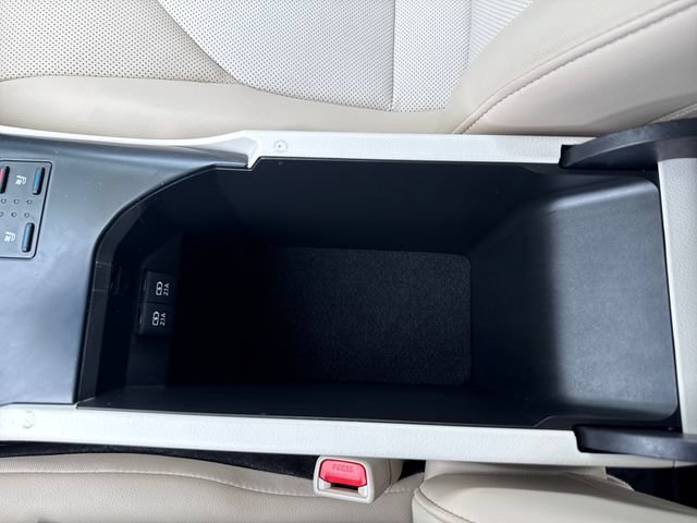 Used 2020 Toyota Camry XLE w/ Driver Assist Package FWD image 28