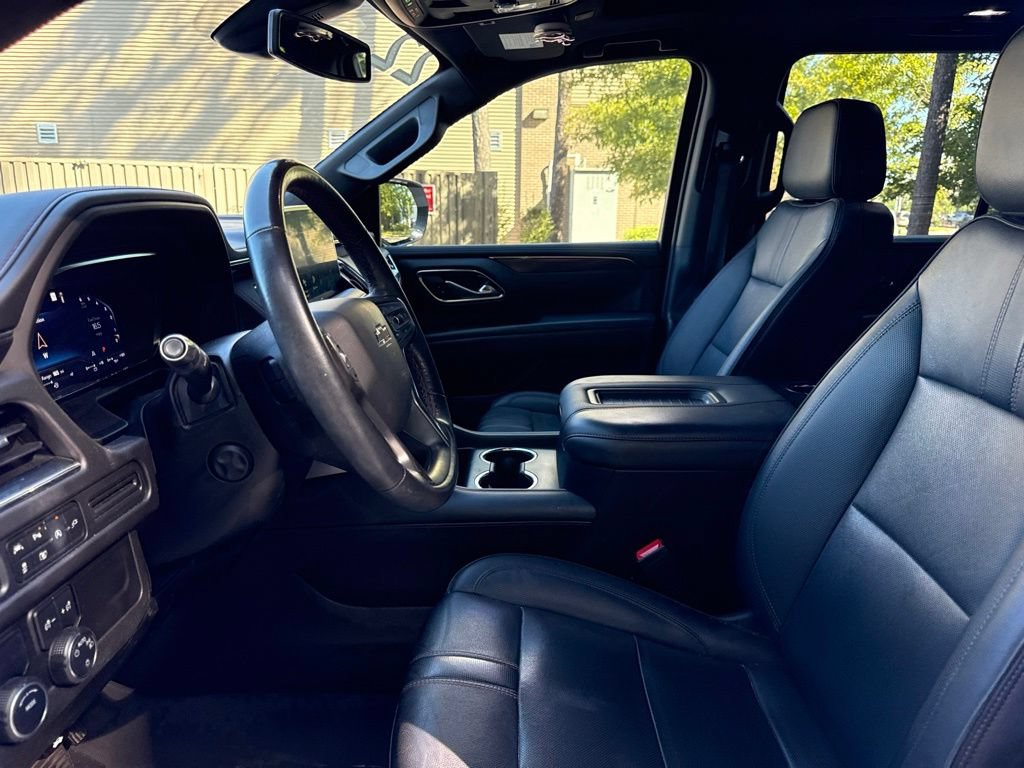 Used 2022 Chevrolet Tahoe RST w/ Luxury Package RWD image 11