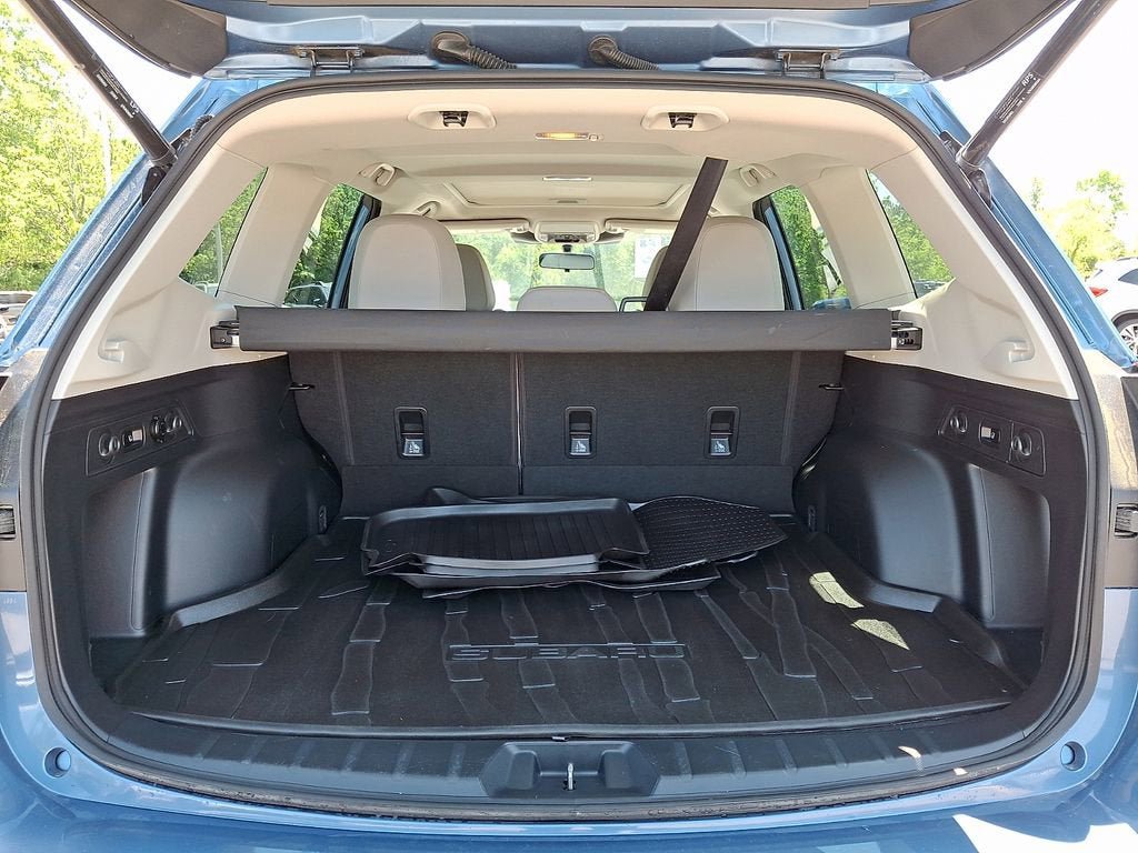 Used 2023 Subaru Forester Limited AWD/4WD image 29