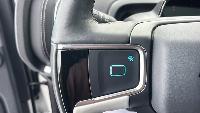 Used 2025 Ford Expedition Platinum image 16