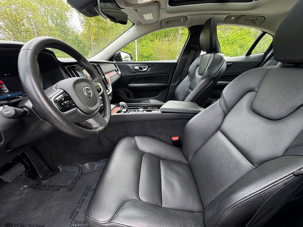 Used 2024 Volvo S60 B5 Plus AWD/4WD image 20