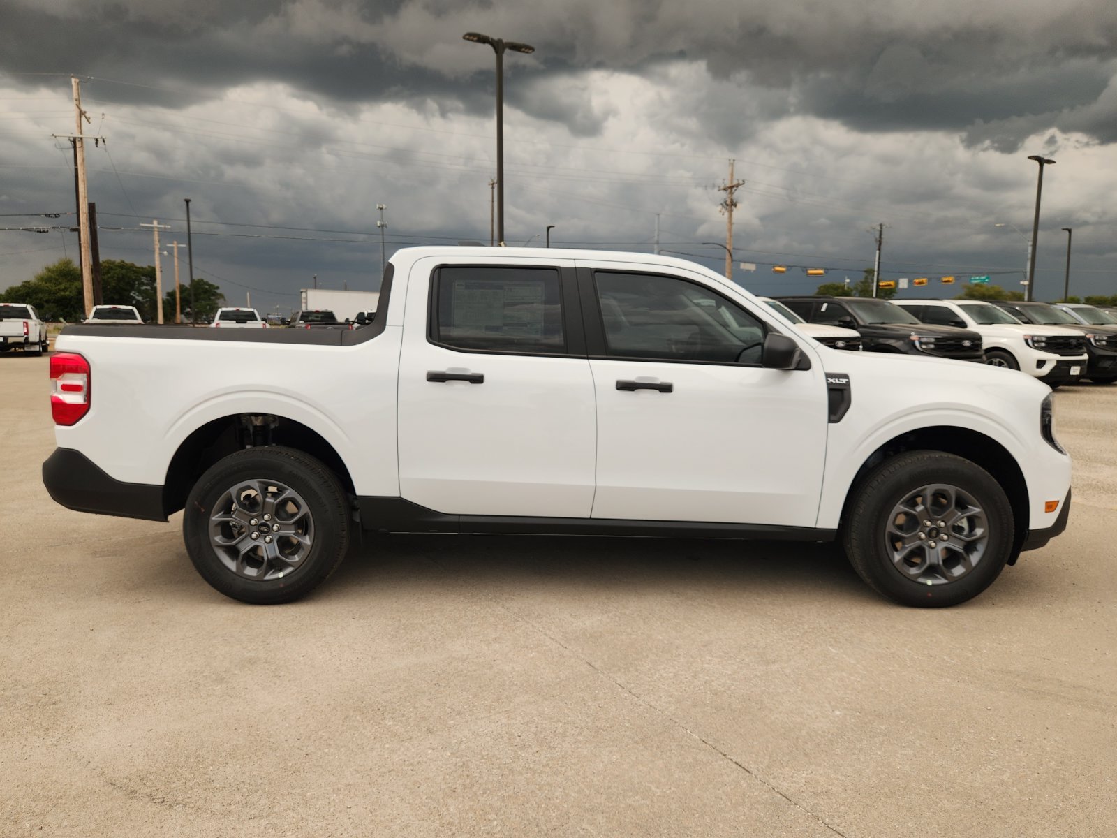 New 2026 Ford Maverick XLT FWD image 7