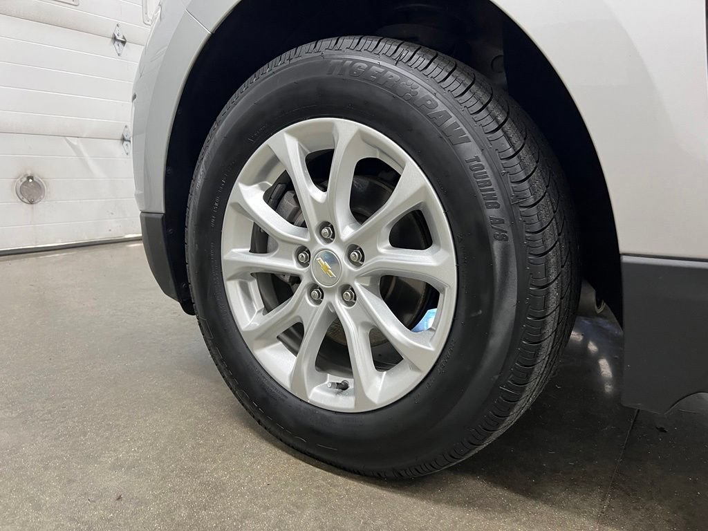 Certified 2018 Chevrolet Equinox LT FWD image 14