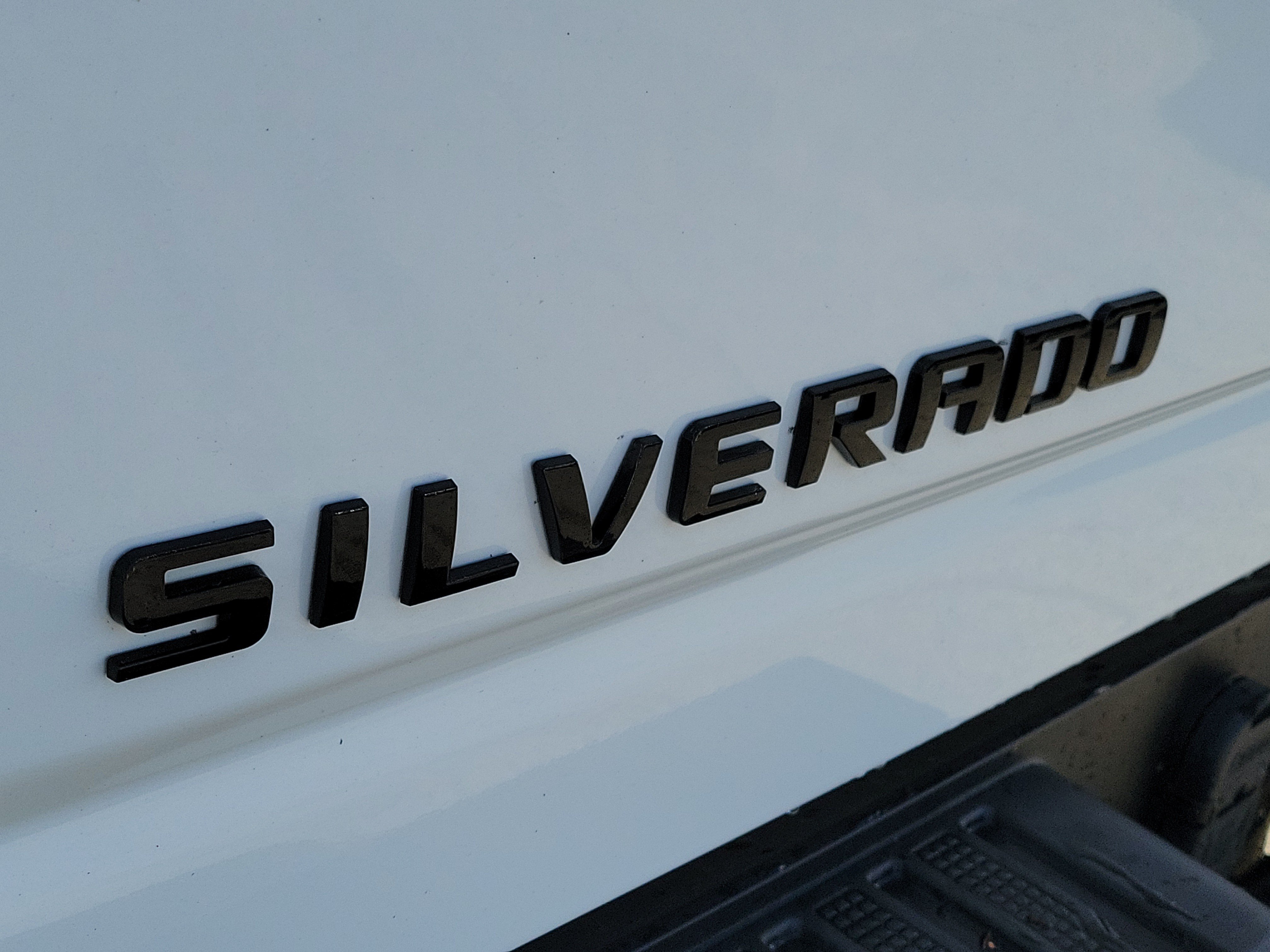 Used 2024 Chevrolet Silverado 2500 Custom w/ Custom Value Package AWD/4WD image 13