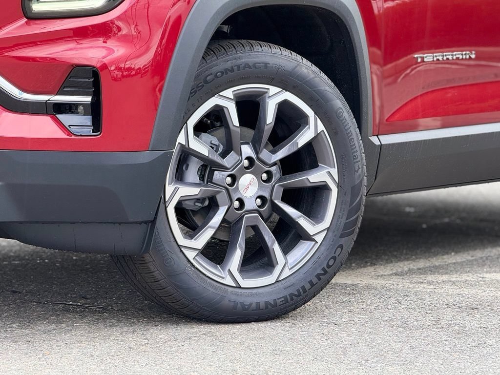 New 2027 GMC Terrain Elevation w/ Elevation Premium Package FWD image 2