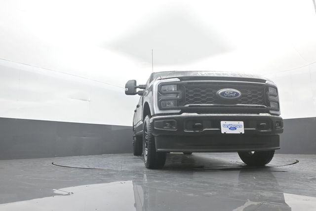 New 2026 Ford F250 XL image 31