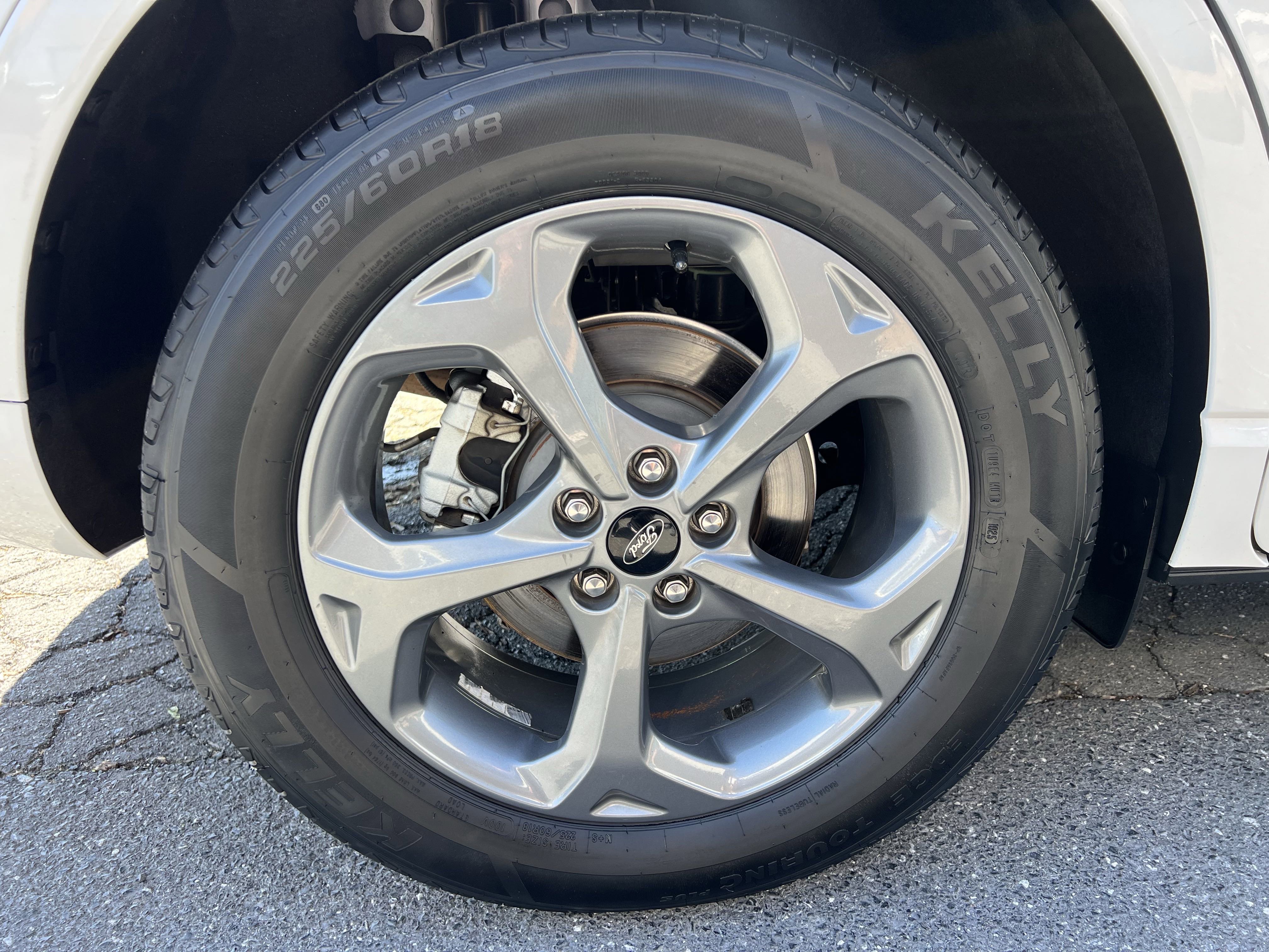 Used 2023 Ford Escape ST-Line image 9